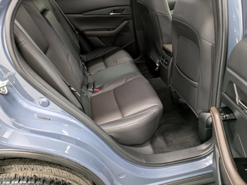 Used 2020 MAZDA CX-30 AWD w/ Premium Package image 26