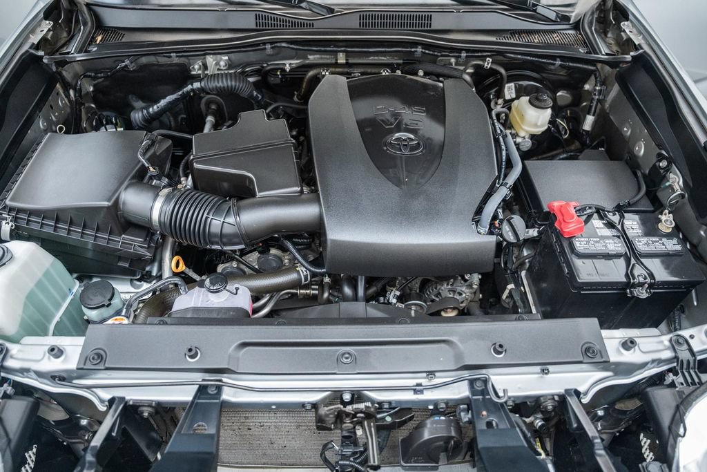 Certified 2023 Toyota Tacoma SR AWD/4WD image 20