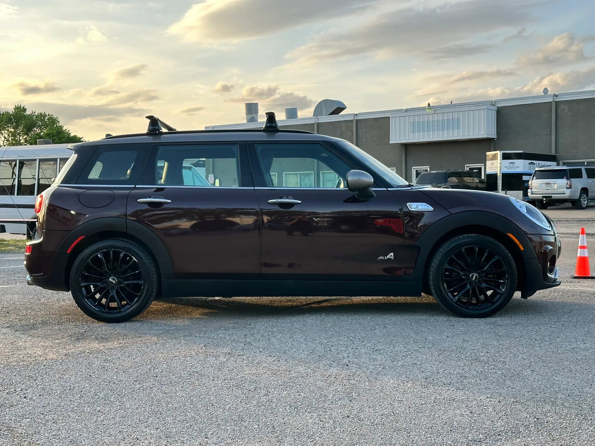 Used 2017 MINI Cooper Clubman S AWD/4WD image 8