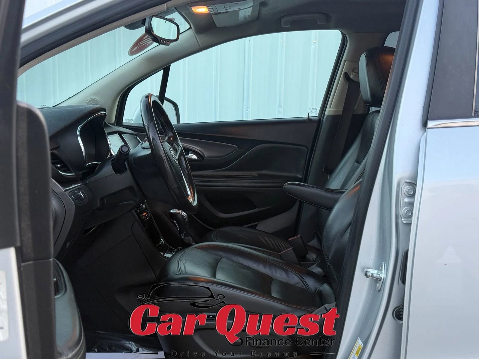 Used 2020 Buick Encore Essence image 9