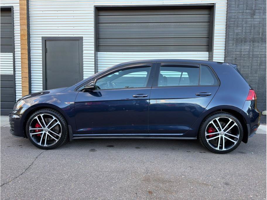 Used 2017 Volkswagen GTI SE FWD image 6