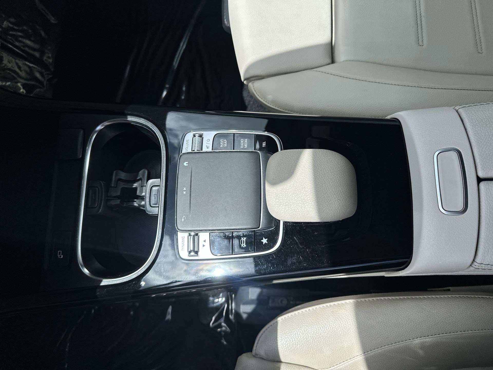 Used 2020 Mercedes-Benz CLA 250 image 21