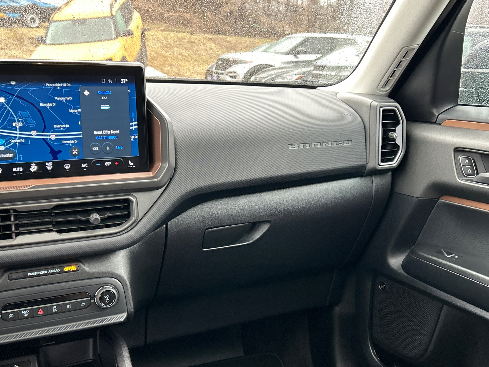 Used 2025 Ford Bronco Sport Outer Banks w/ Outer Banks Tech Package+ image 28