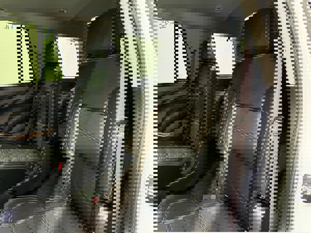 Used 2015 GMC Yukon Denali w/ Premium Package image 22