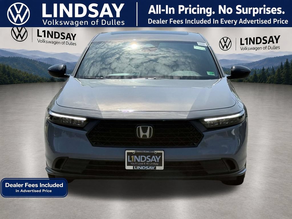Used 2024 Honda Accord Sport image 3