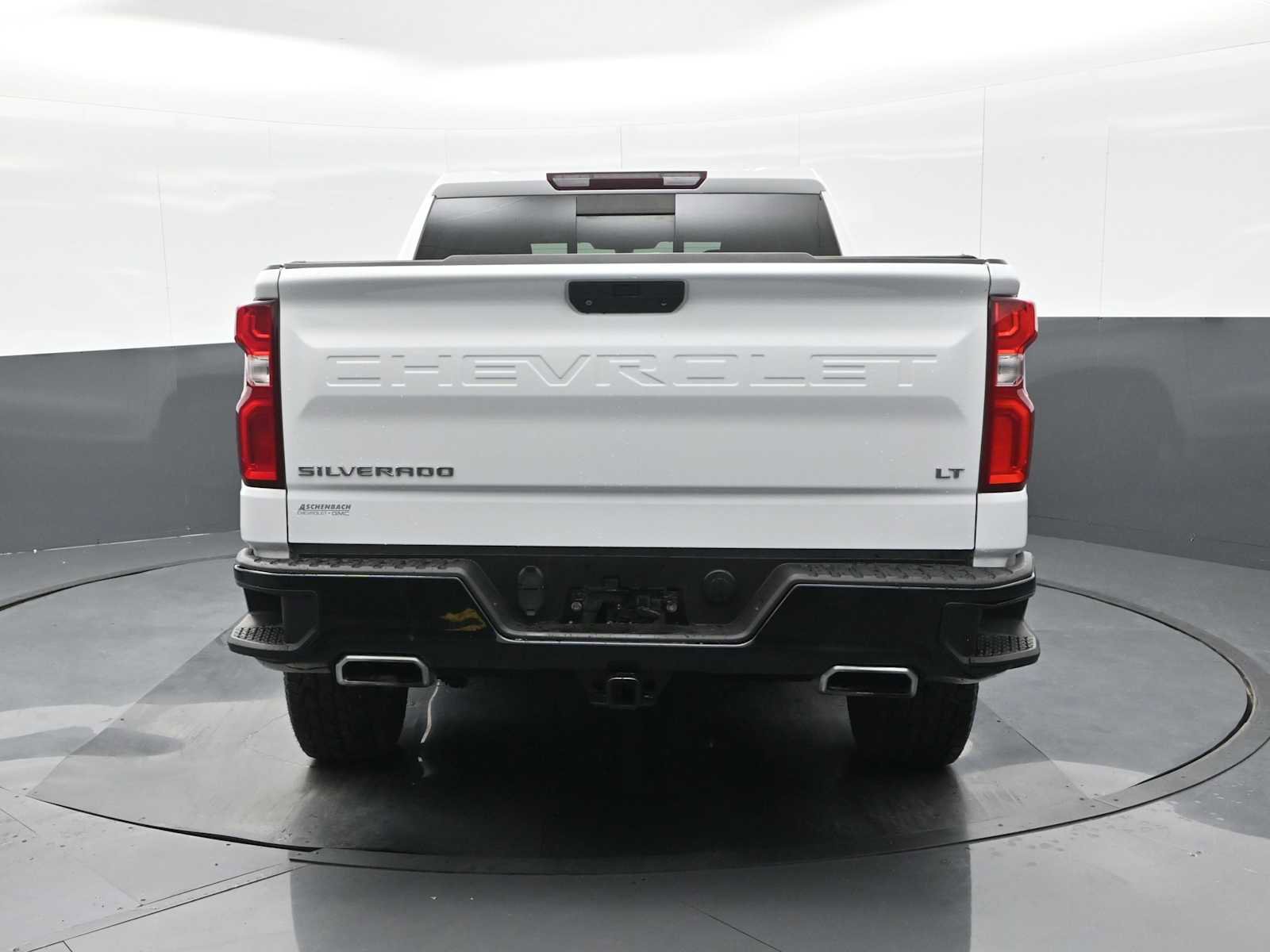 Used 2021 Chevrolet Silverado 1500 LT Trail Boss w/ Convenience Package II image 7