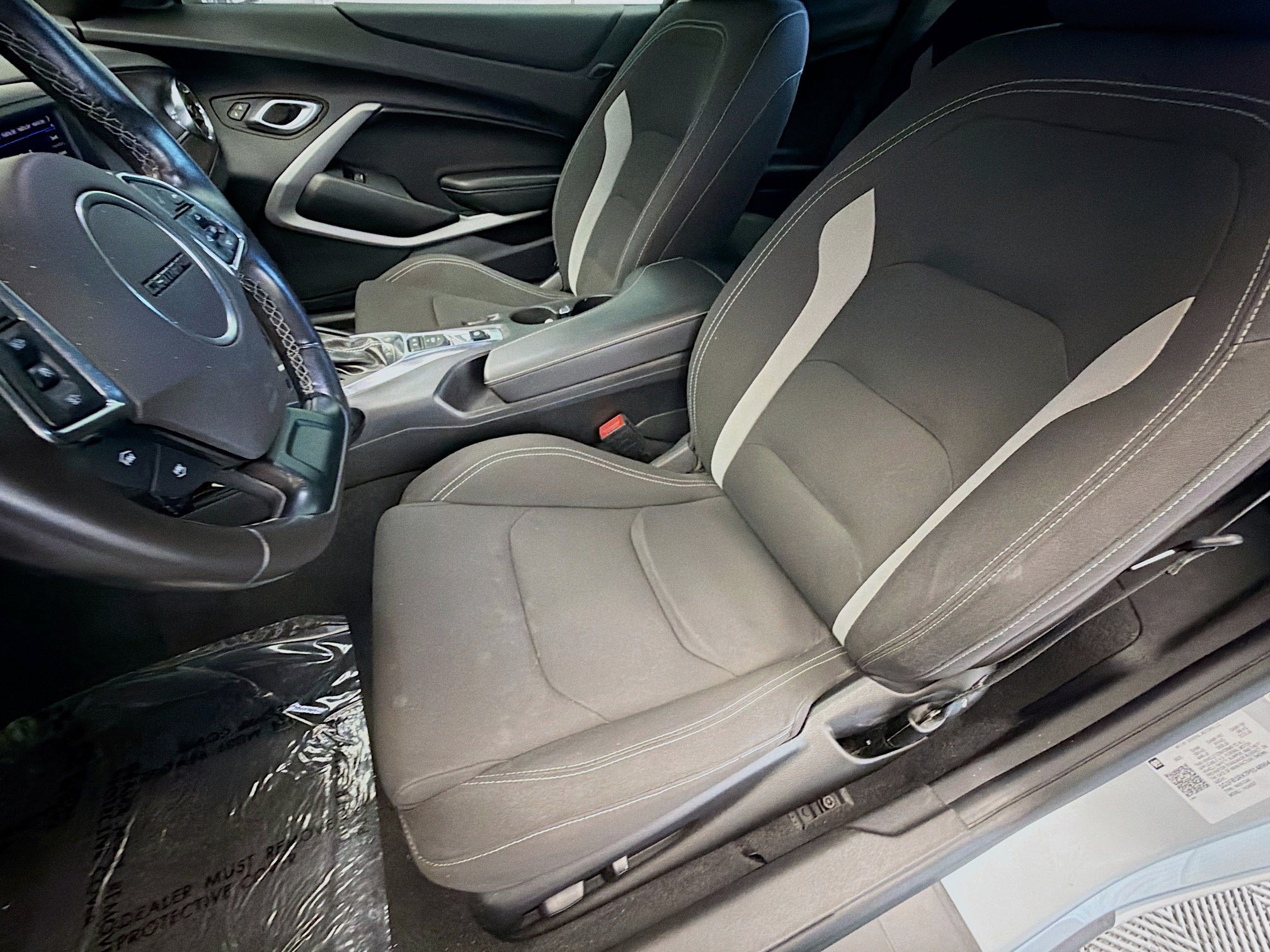 Used 2023 Chevrolet Camaro LT RWD image 11