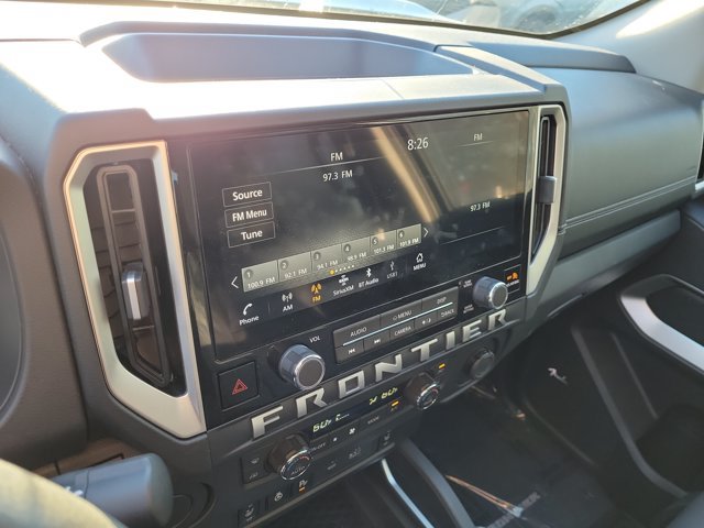 Used 2025 Nissan Frontier SV w/ SV Convenience Package RWD image 27