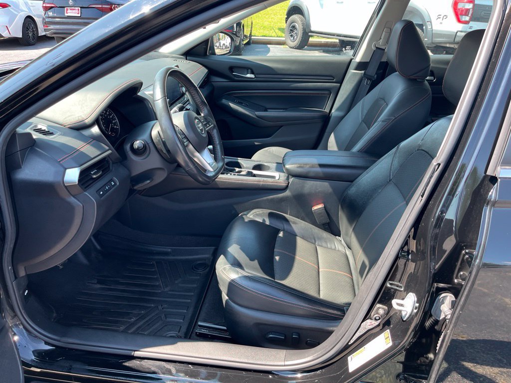 Used 2022 Nissan Altima 2.0 SR FWD image 38
