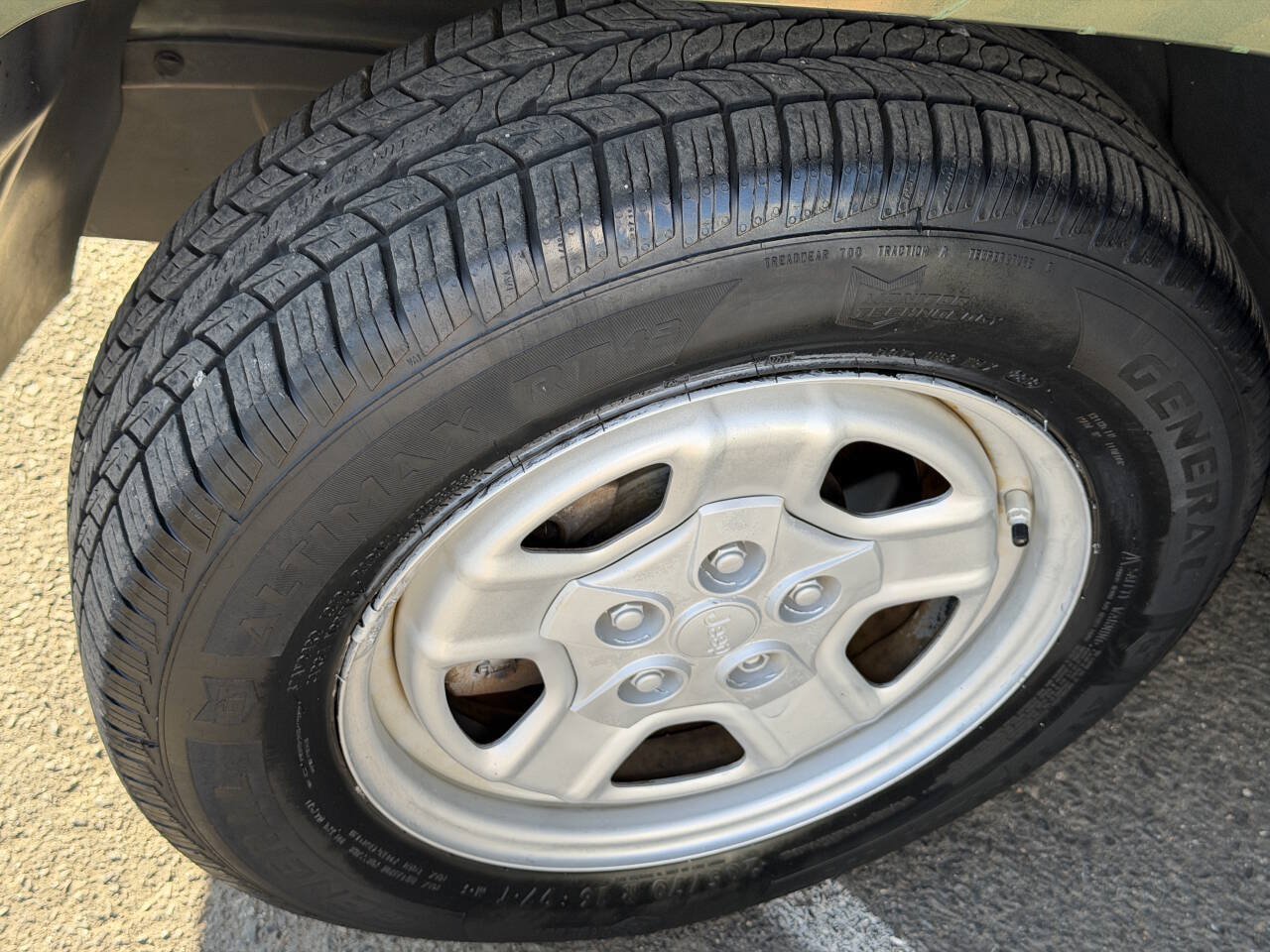 Used 2008 Jeep Patriot Sport AWD/4WD image 23