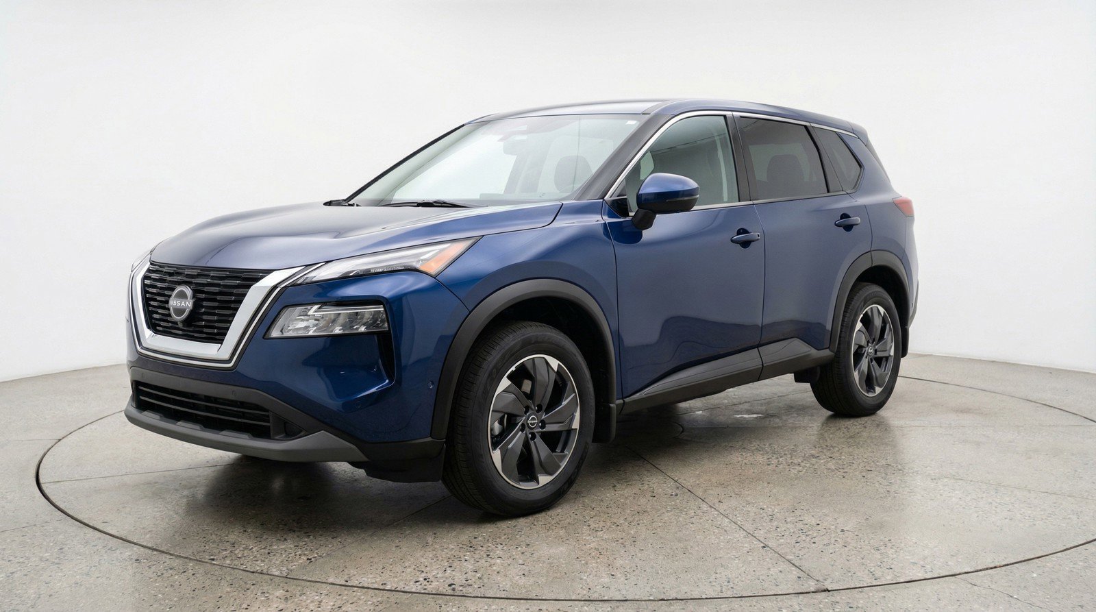 Used 2025 Nissan Rogue SV image 3