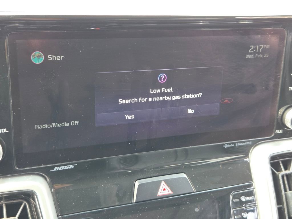 Used 2022 Kia Sorento SX Prestige image 19
