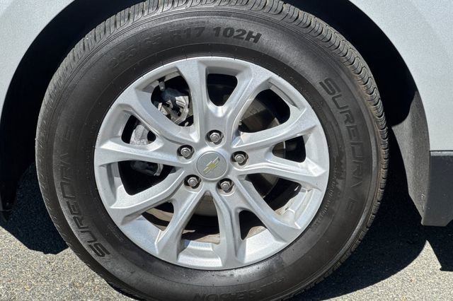 Used 2019 Chevrolet Equinox LS image 41