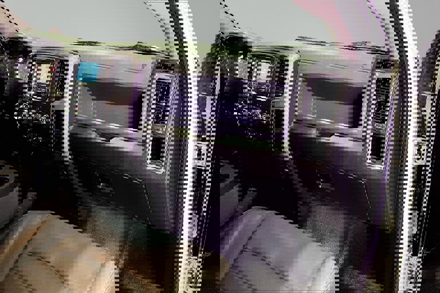 Used 2018 RAM 1500 Tradesman w/ Protection Group image 24