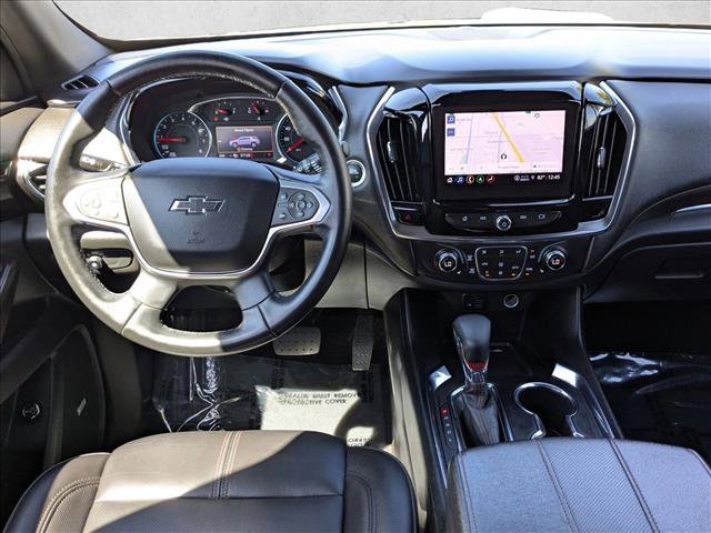 Used 2023 Chevrolet Traverse RS image 14