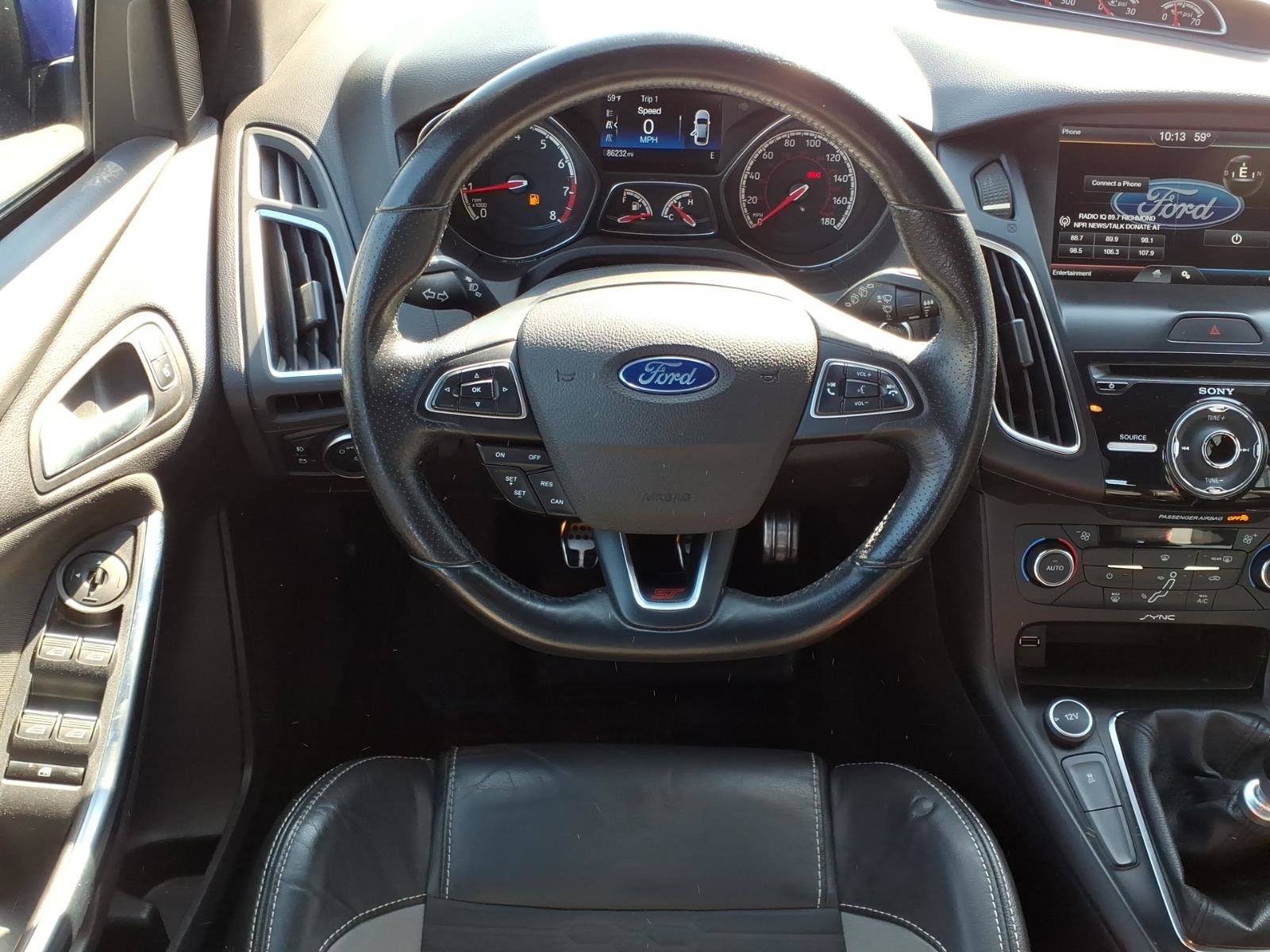 Used 2015 Ford Focus ST w/ Equipment Group 401A image 6