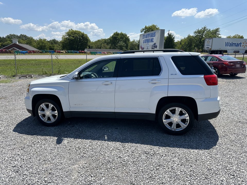 Used 2017 GMC Terrain SLE w/ Convenience Package image 8
