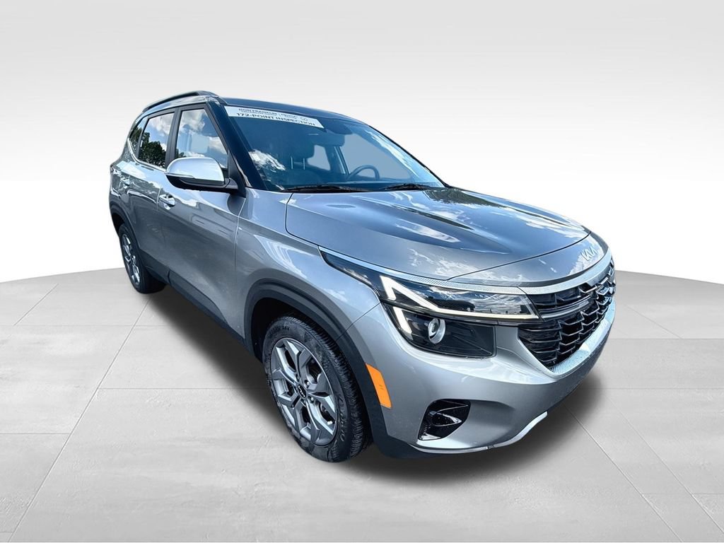 Certified 2024 Kia Seltos S FWD image 7