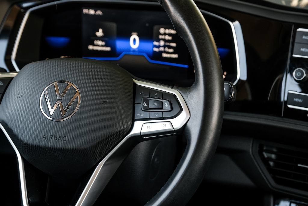 Used 2022 Volkswagen Jetta SE FWD image 28