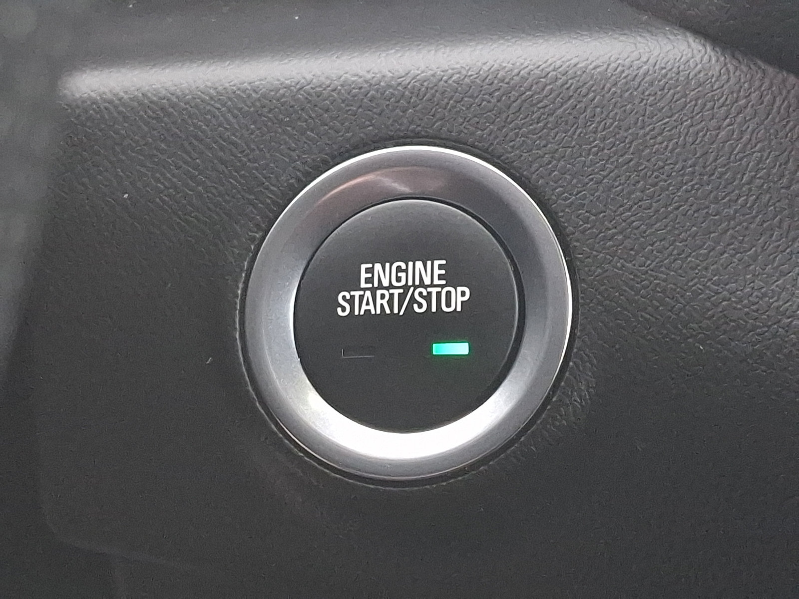 Certified 2023 GMC Terrain SLE w/ Driver Convenience Package AWD/4WD image 22