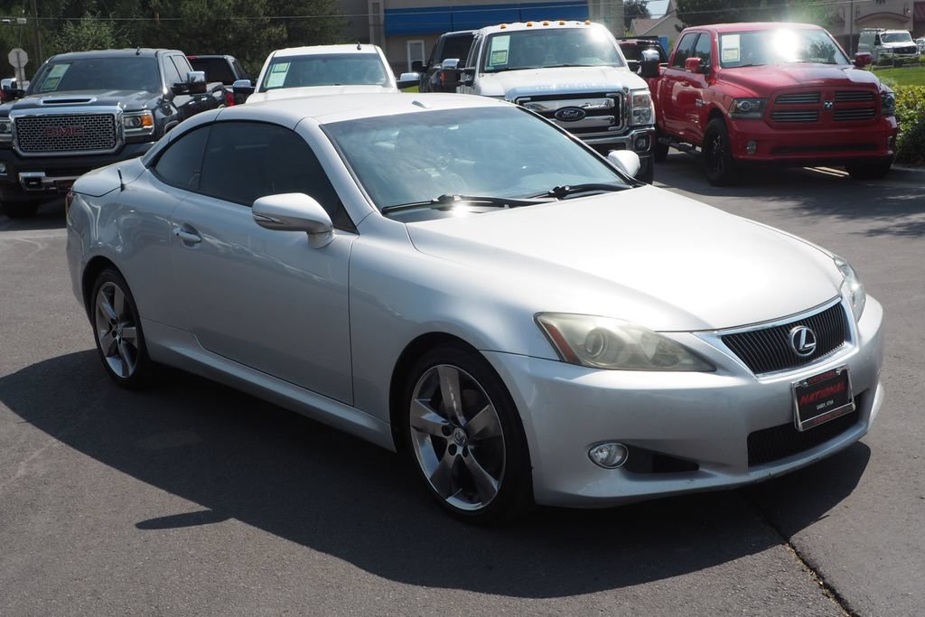 Used 2010 Lexus IS 250C RWD image 3