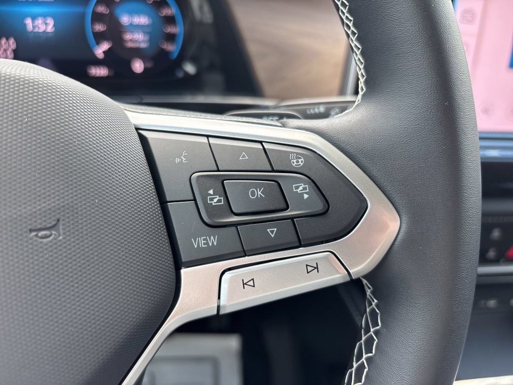 Certified 2026 Volkswagen Atlas SE w/ Panoramic Sunroof Package FWD image 18