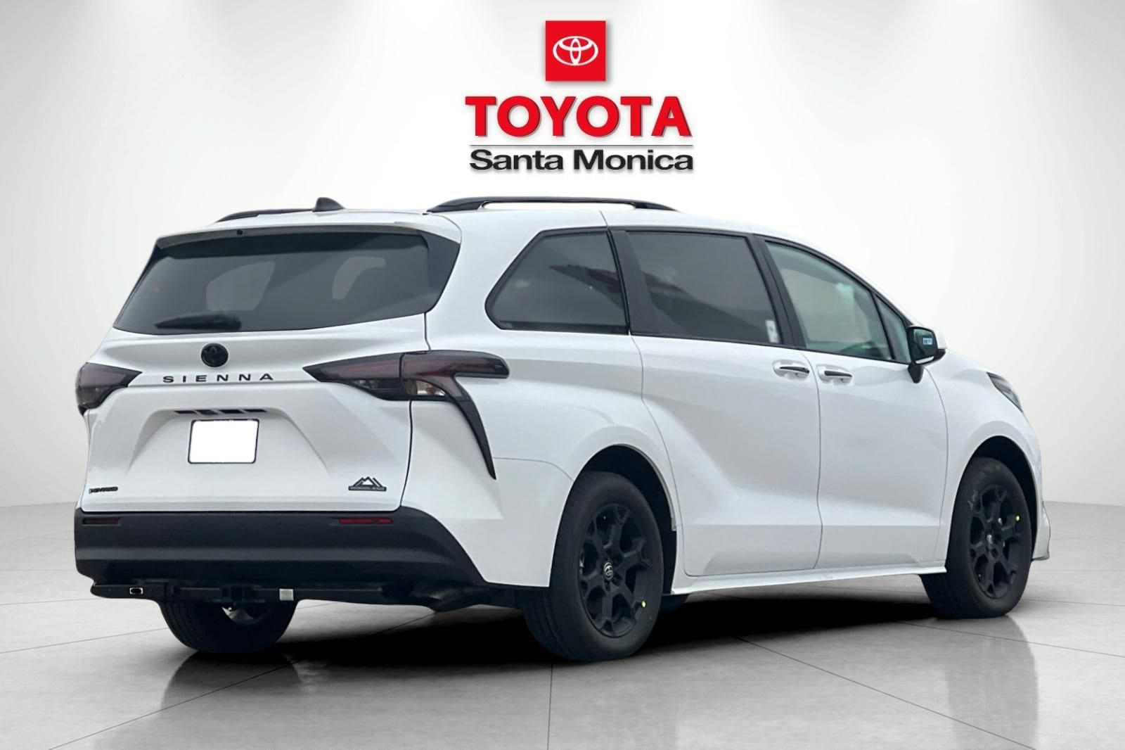 New 2026 Toyota Sienna XLE Woodland Edition AWD/4WD image 3