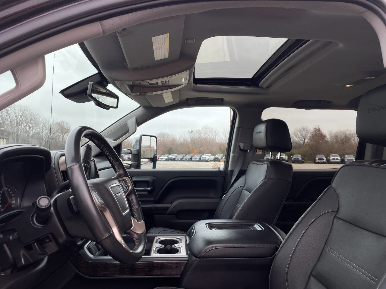 Used 2016 GMC Sierra 3500 Denali w/ Duramax Plus Package image 23