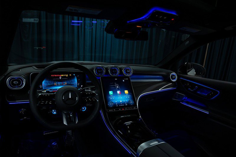 New 2026 Mercedes-Benz GLC 43 AMG 4MATIC image 13