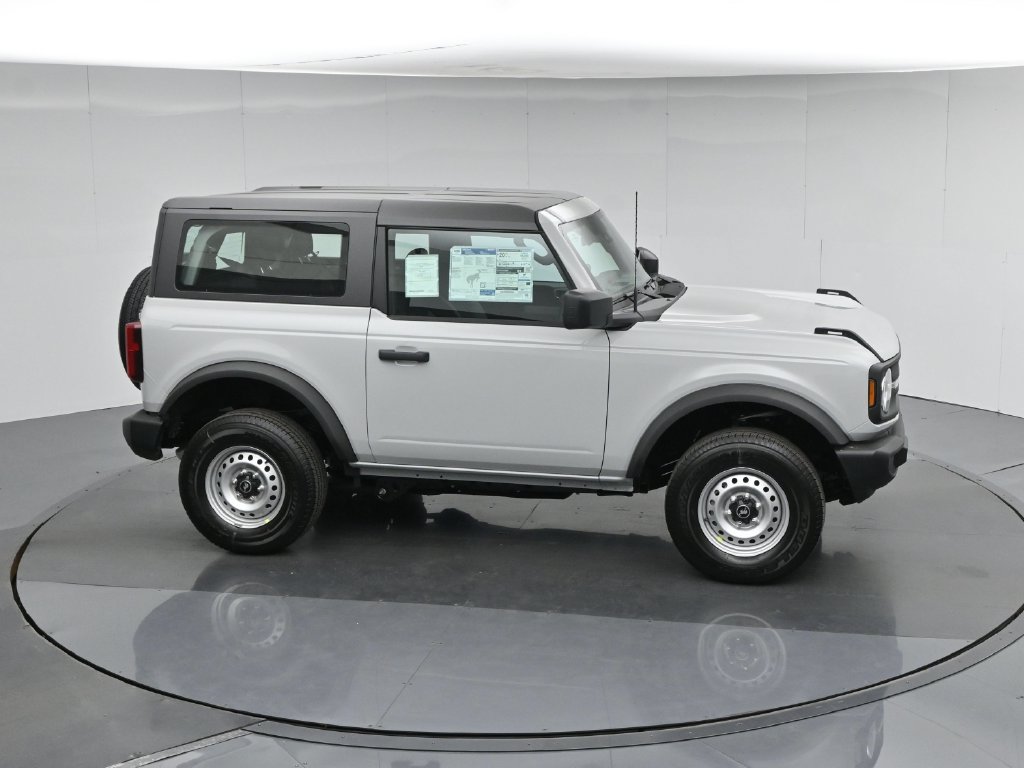 New 2026 Ford Bronco 2-Door AWD/4WD image 50