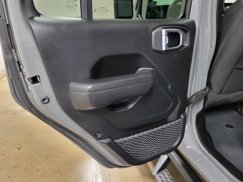 Used 2022 Jeep Wrangler Unlimited Sport AWD/4WD image 70