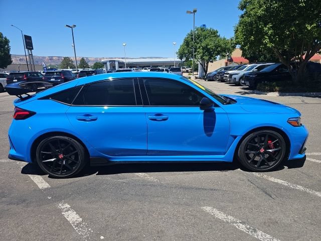 Used 2023 Honda Civic Type R image 3
