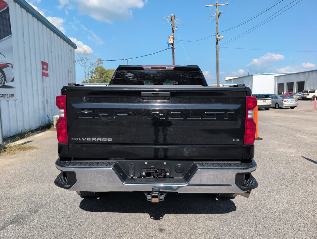 Used 2021 Chevrolet Silverado 1500 LT w/ Bed Protection Package RWD image 7