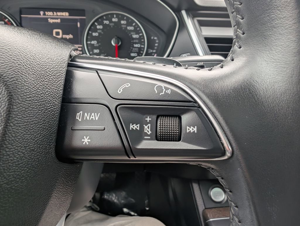 Used 2018 Audi Q5 2.0T Premium w/ Convenience Package image 29