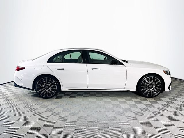New 2026 Mercedes-Benz E 350 4MATIC Sedan image 8