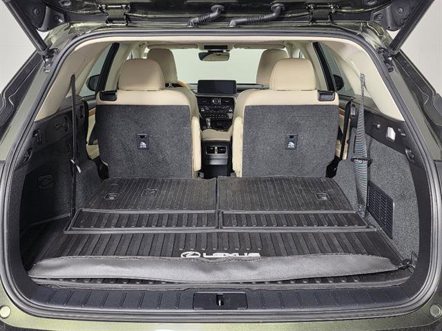 Used 2021 Lexus RX 450hL AWD w/ Premium Package image 25