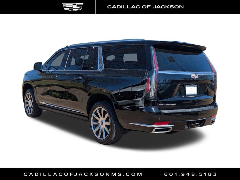 Used 2022 Cadillac Escalade ESV Premium Luxury Platinum w/ Heavy-Duty Trailer Package image 7