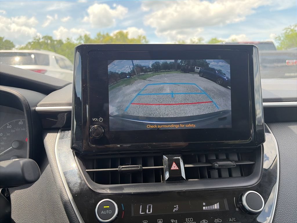 Used 2024 Toyota Corolla LE FWD image 18