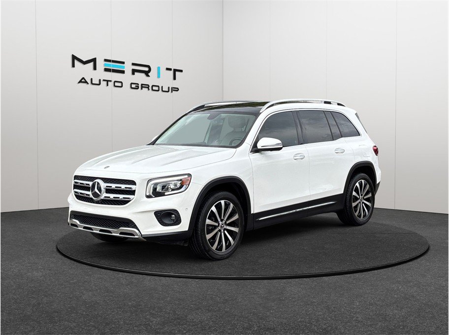 Used 2022 Mercedes-Benz GLB 250 image 4