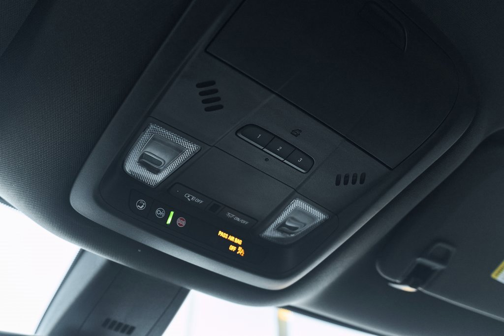 Used 2024 Buick Enclave Premium image 55