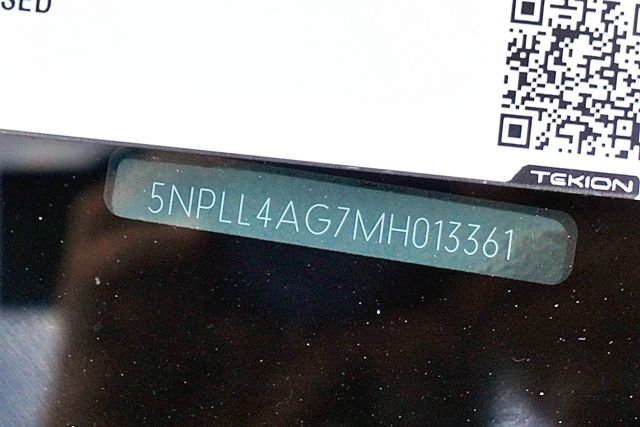 Used 2021 Hyundai Elantra SE w/ Cargo Package image 31