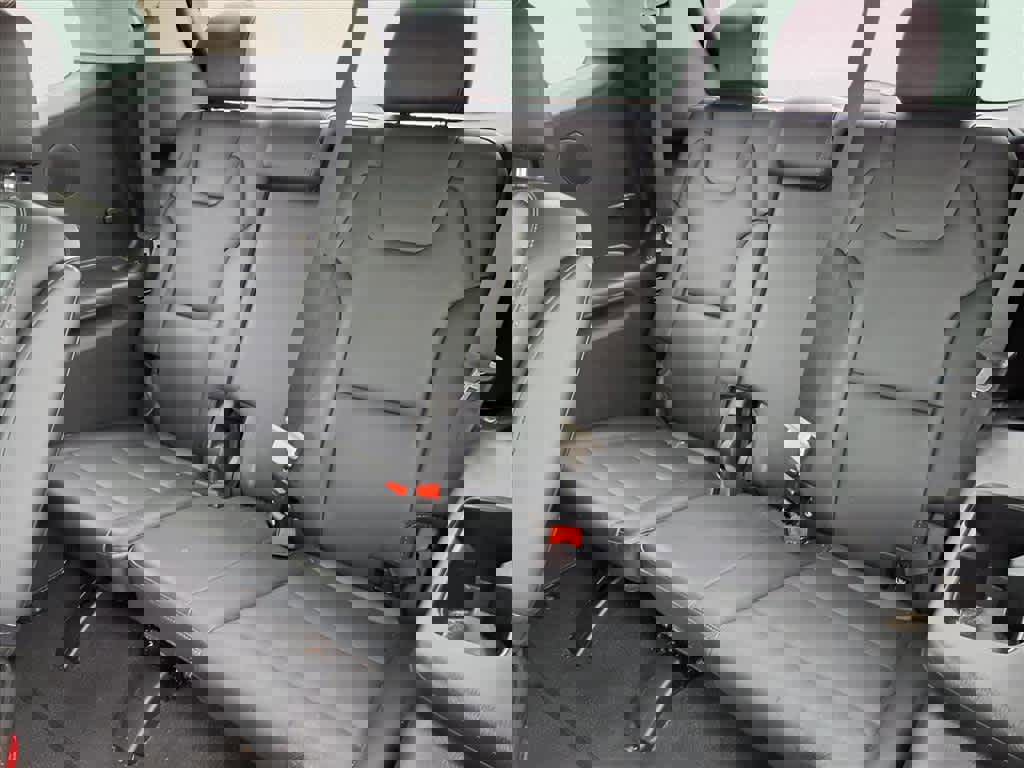 Used 2024 Kia Telluride SX image 8