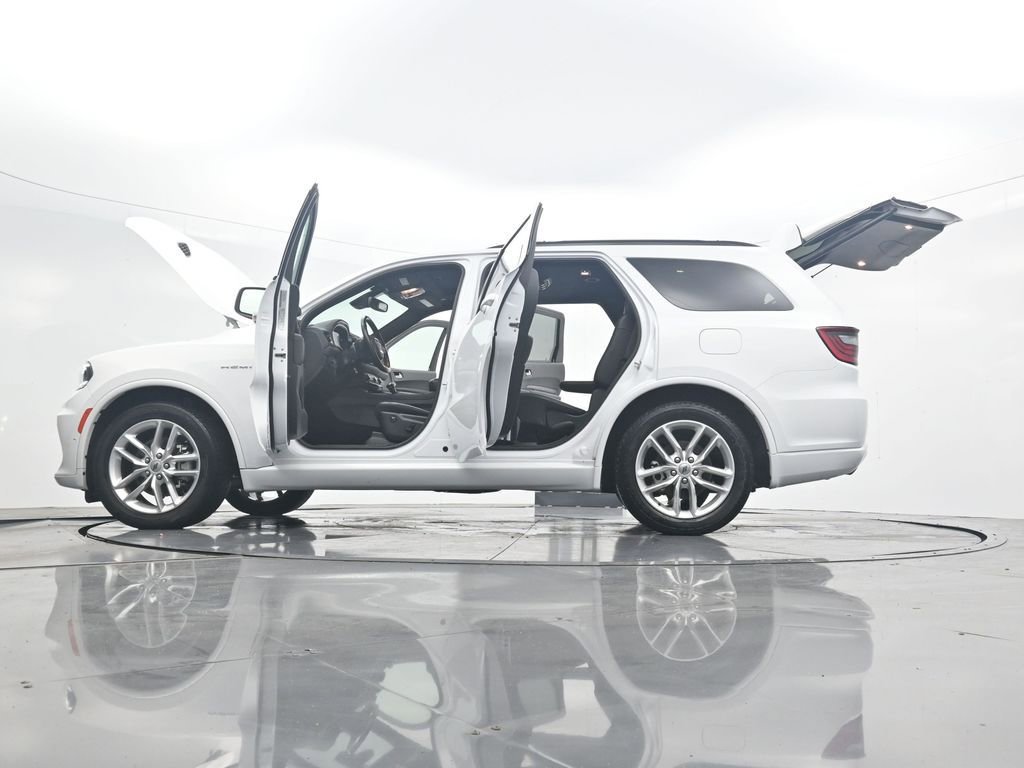Used 2023 Dodge Durango R/T RWD image 44