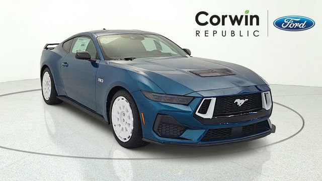 New 2026 Ford Mustang GT Premium w/ GT Performance Package RWD 360° Tour