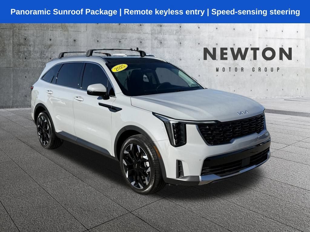 Used 2025 Kia Sorento EX w/ Panoramic Sunroof Package