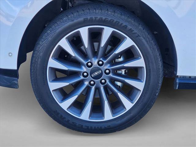 Used 2021 Lincoln Navigator L Reserve image 19