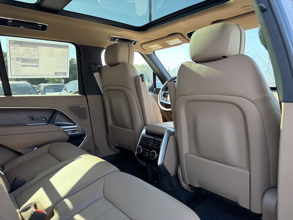 New 2026 Land Rover Range Rover SE AWD/4WD image 15