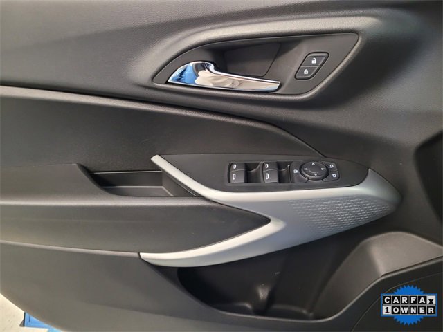 Used 2024 Chevrolet Trax RS w/ Driver Confidence Package image 24