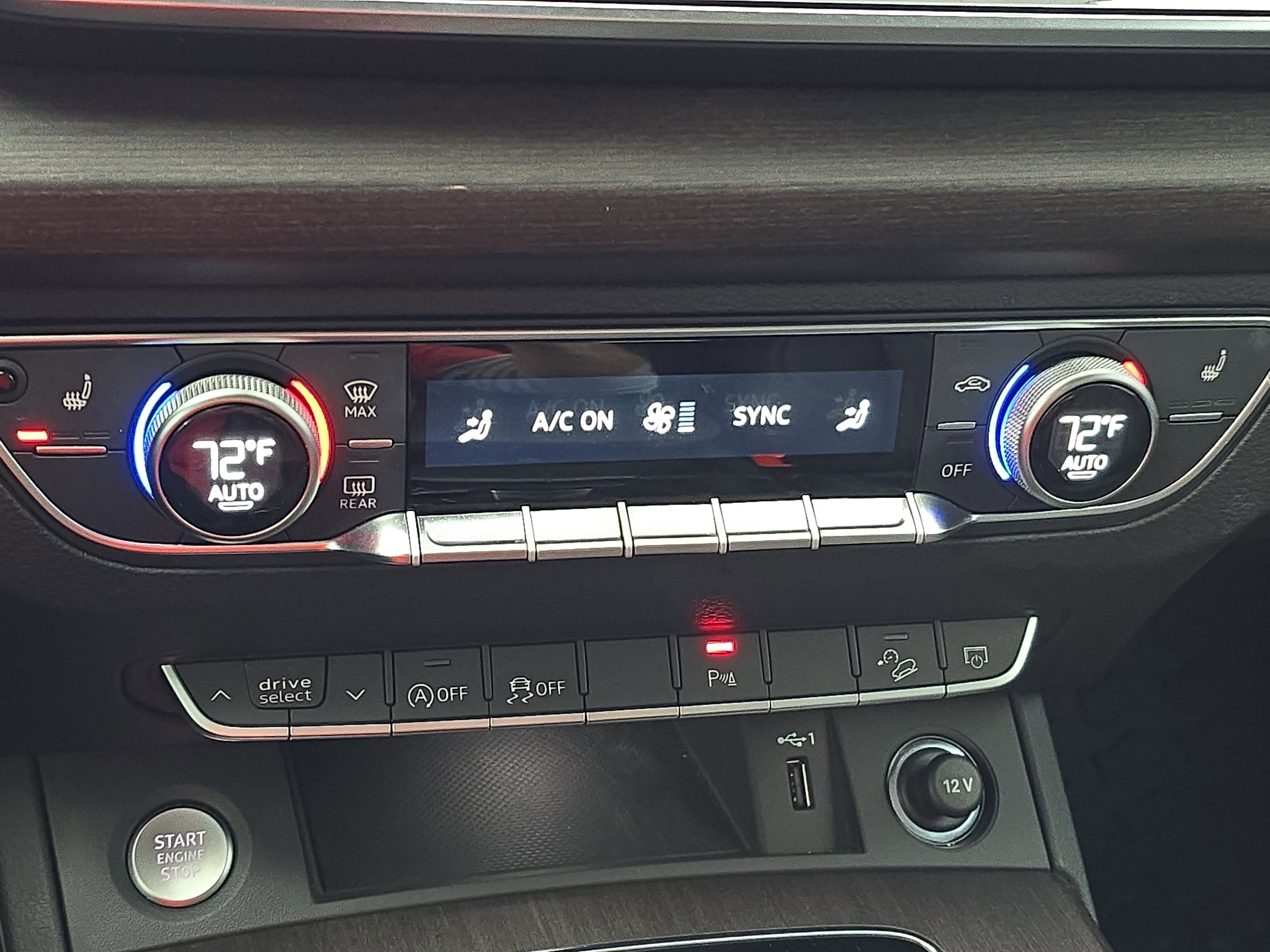 Used 2023 Audi Q5 2.0T Premium w/ Convenience Package image 24