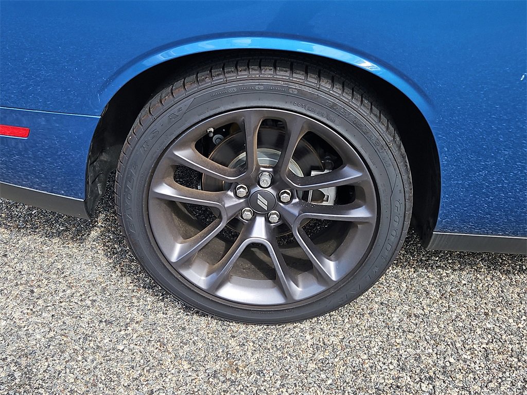 Used 2023 Dodge Challenger R/T w/ T/A Package image 9